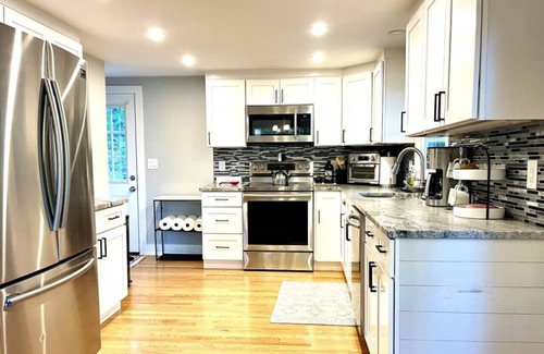 East Falmouth House | Just Chillin` - Falmouth