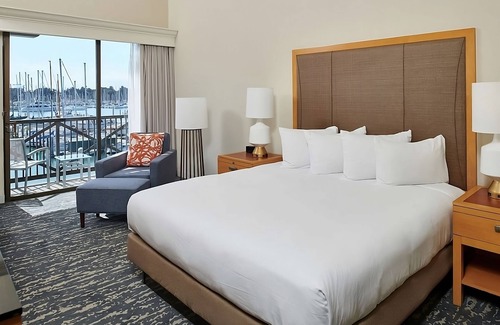 Berkeley House | Just What You Were Looking For! Pets Allowed, Bike Rental, Near Coit Tower!