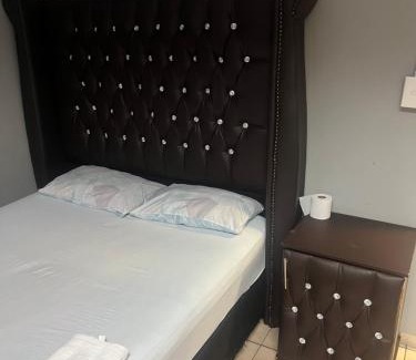 Vereeniging House | Justy inn guest house