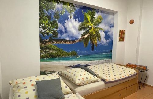 Trebic Apartment | Juvenis