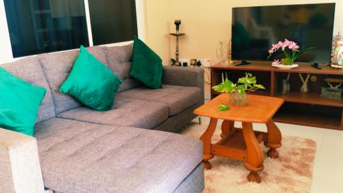 Velidhoo House | Kadufenna Stay