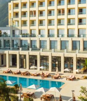 Dhermi Hotel | Kaiser Hotel