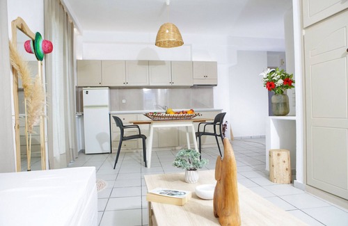 Adelianos Kampos Apartment | Kalimera apartment 6 ,Near beach and all amenities