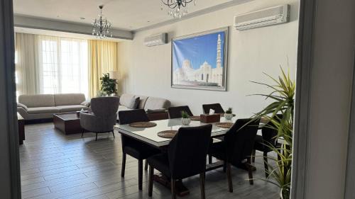 Shati Al Qurum Apartment | Kama Place