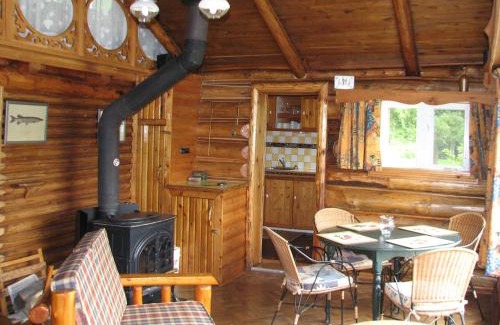 Saint-Michel-des-Saints Hotel | Kan-à-Mouche Pourvoirie Auberge et Chalets