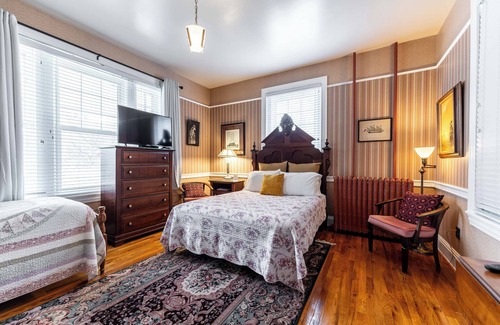 Kane Bed & Breakfast | Kane Manor Inn