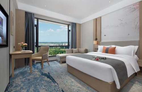 Changsha County Hotel | Kanglai Hotel - Changsha Huanghua Airport Dalucun Metro Station-Airport pick-up and drop-off service is available, there are free special suppers, and the room size is large