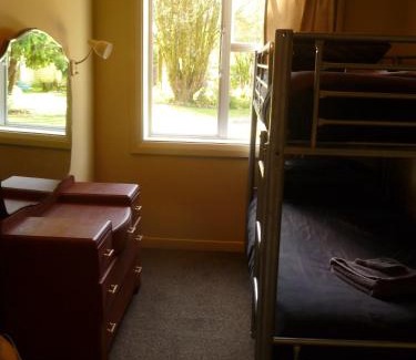 Hokitika Hotel | Kaniere Pub