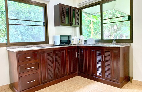 Nong Thale Villa | Kannapat House Krabi Villa 3