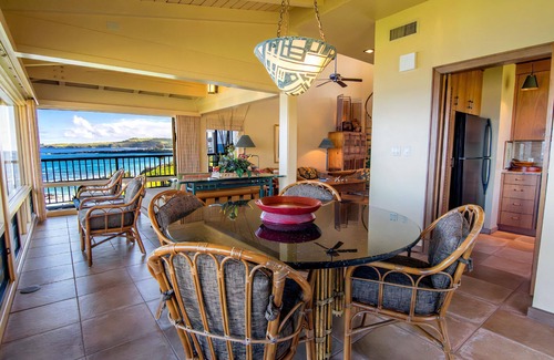Kapalua Condo | Kapalua Bay Villa 27B2 Gold Oceanfront 2 Bedroom