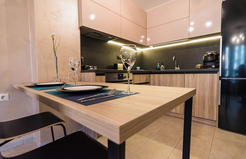 Plovdiv Old Town Apartment | Kapana Luxury City Center Apartments with Garage