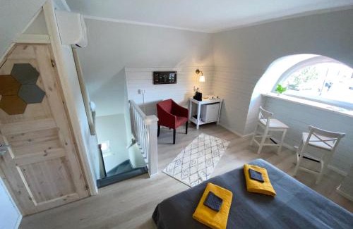 Kardla Apartment | Kapteni tuba - Captains room - Central Square in Kärdla