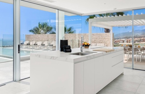 Guia de Isora Villa | KARAT Villa Zambrano