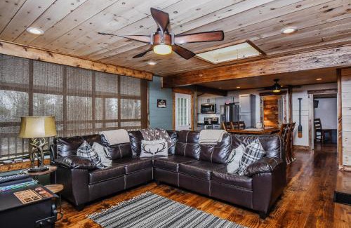 Thayerville House | Kare Bear Cabin