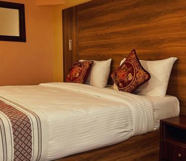 Langata Bed & Breakfast | Karen Plains Hotel Nairobi