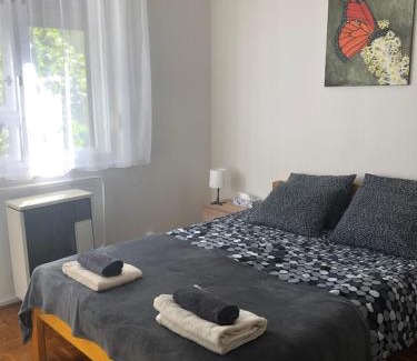 Jaszbereny Apartment | Karman Apartman - 2 bedroom entire flat in the center