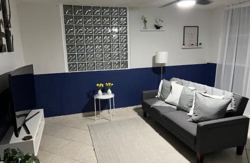Martin Gonzalez House | Kasa Metrópolis