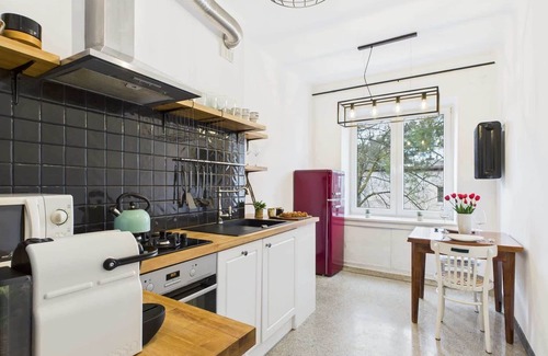 Bielany Apartment | Kasprowicza 31 | Exceptional Studio | Smart TV