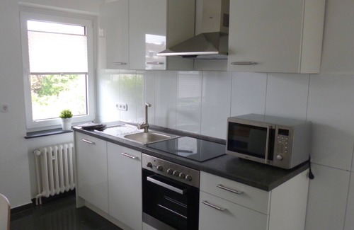 Sandershausen Apartment | Kassel City STYLE Comfort-1-6 persons-2-bathrooms-93sqm-WiFi-place *