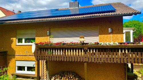 Sandershausen Apartment | Kassel Souterrain in Stadtnähe mit 2 Bädern und EV Lademöglichkeit