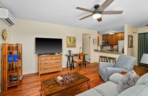 Hanamaulu Condo | Kauai Beach Villas E-15 view the Freshwater Lagoon & Tropical Garden
