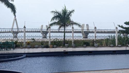 Kivukoni Apartment | Kay's Place Seaview