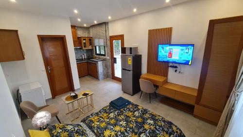 Komo-Mondah Apartment | KBK Lodge