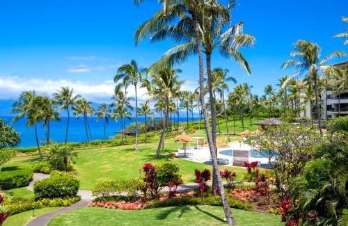 Montage Kapalua Bay Apartment | KBM Resorts FREE CAR Palapala at Montage Kapalua Bay 3-Bedroom at Breathtaking Oceanfront Resort with Daily Housekeeping Spa