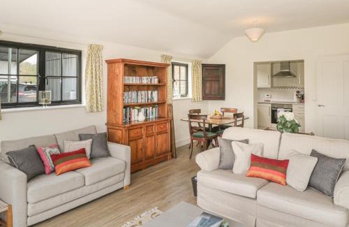 West Knoyle House | Keepers Cottage