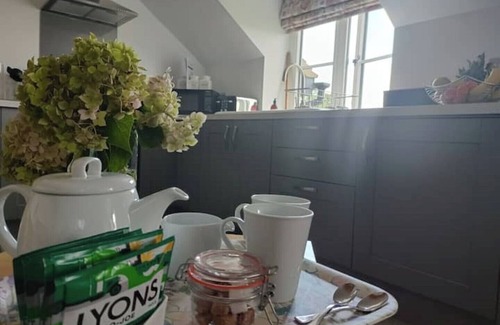 Stoughton Apartment | Keepers Retreat, Idyllic Rural Escape in the heart of South Downs National Park