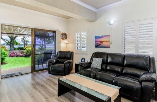 Bongaree Apartment | Keith's Place, 1 of the 3 most popular units on Bribie