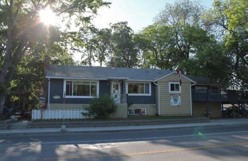 South Central Hostel | Kelowna International Hostel