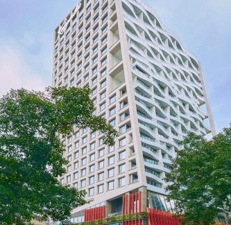 East Huanshi Road Hotel | Kempinski Residences Guangzhou - Free shuttle between hotel and Exhibition Center during Canton Fair & Exhibitor registration Counter