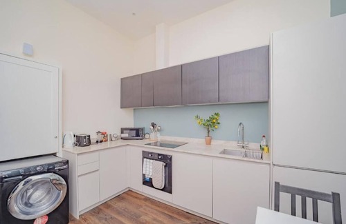 Kemptown Apartment | Kemptown Studio BN224EAT03
