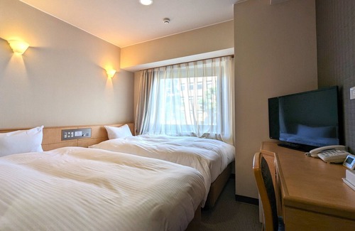 Chuo Ward Hotel | Kenchomae Green Hotel