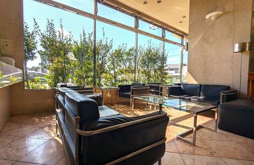 Chuo Ward Hotel | Kenchomae Green Hotel