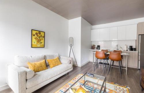 MIT Apartment | Kendall Square 1br w gym near shops dining BOS-972