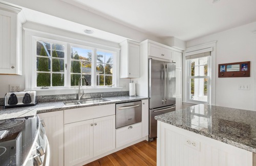 Kennebunk House | Kennebunk's Golf and Beach Haven