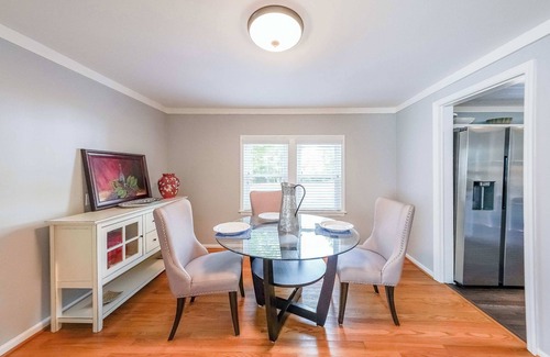 Marietta House | Kennesaw Cottage – Quiet Retreat