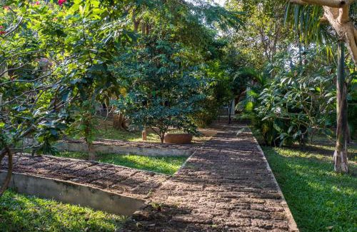 Krong Kaeb House | Kep Bungalows
