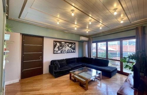 Gazi Apartment | Kerameikos Athens Senses