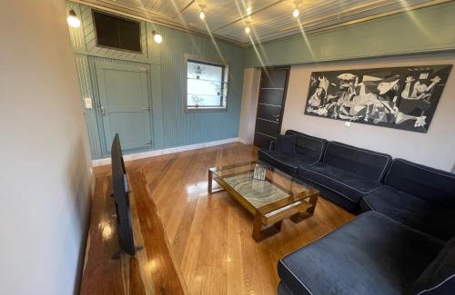 Gazi Apartment | Kerameikos Athens Senses