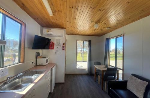 Kerang Resort | Kerang Holiday park