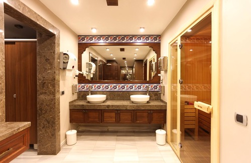 Kukurtlu Mahallesi Hotel | Kervansaray Thermal Convention Center & Spa