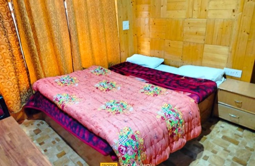 Pahalgam House | Kesar Guest House, Pahalgam