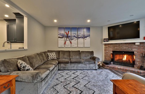 Ludlow Apartment | Kettle Brook A