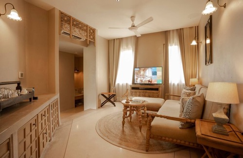 Khuk Khak Beach Resort | Khaolak Suite - One Bedroom Resort, Sleeps 3