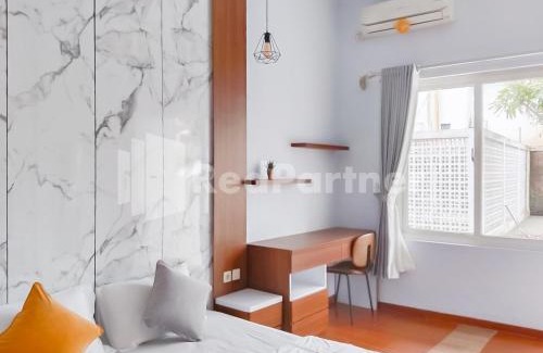 Tasikmalaya Hotel | Khayrizsan Guest House Mitra RedDoorz