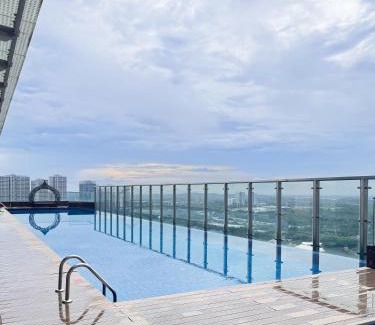 Medini Apartment | KidsVille Slide AquaZone Afiniti I Walk to Legoland JB, Johor Bahru, Malaysia
