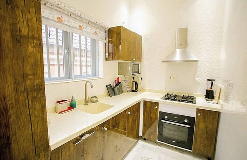 Ofin Apartment | Kiki's Home and Apartments